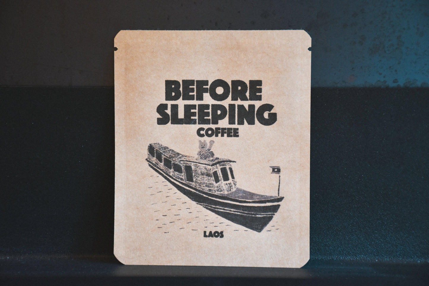 イラストレーターDB「BEFORE SLEEPING」辻本まみデザイン