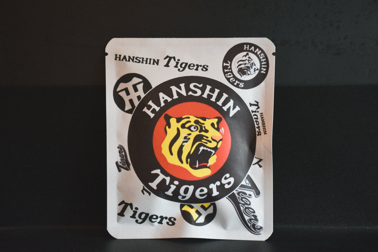 タイガースデザイン(虎マーク白色)