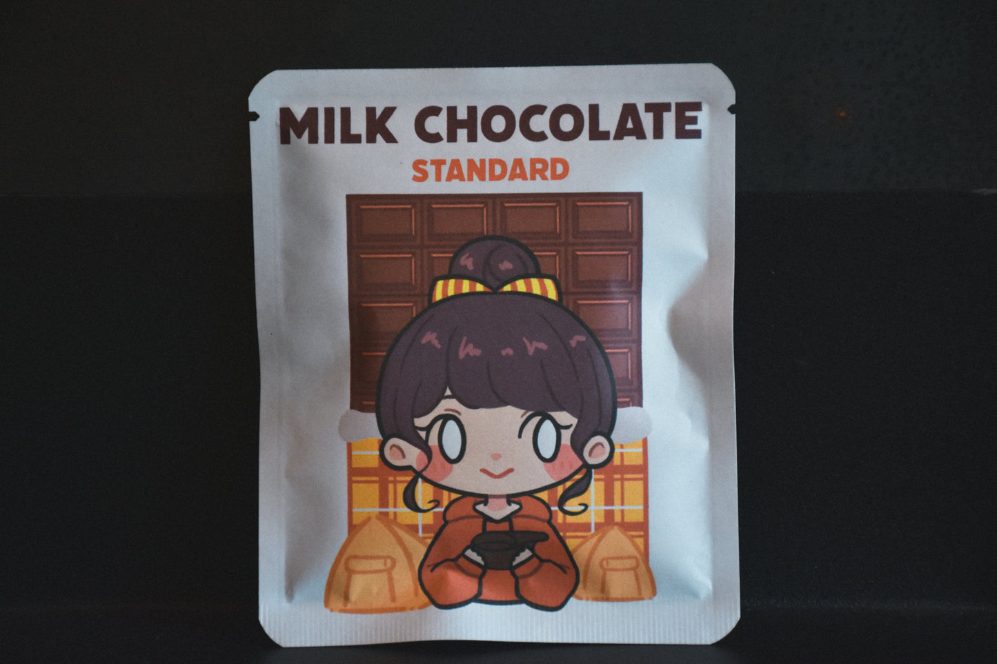 ホットチョコレート「STANDARD」卯野美聖デザイン