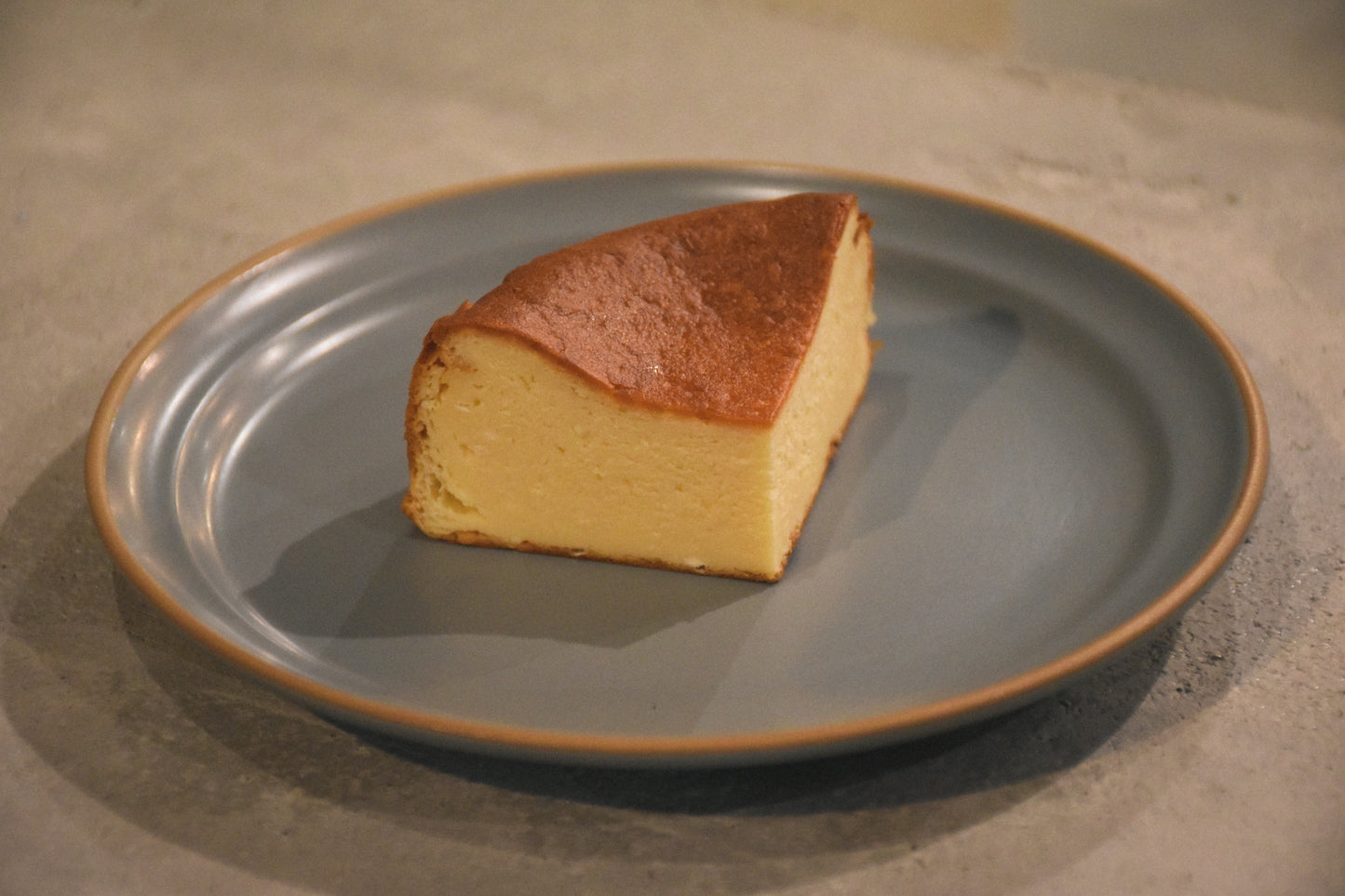 ベイクドチーズケーキ（ホール4号）